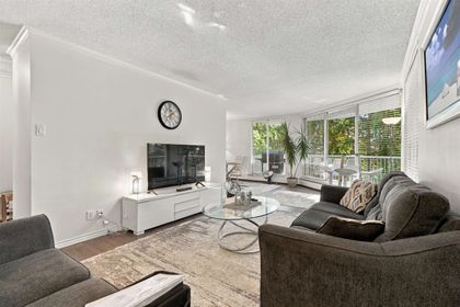 2024-fullerton-avenue-pemberton-nv-north-vancouver-15 at 403 - 2024 Fullerton Avenue, Pemberton NV, North Vancouver