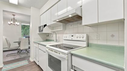 2024-fullerton-avenue-pemberton-nv-north-vancouver-21 at 403 - 2024 Fullerton Avenue, Pemberton NV, North Vancouver