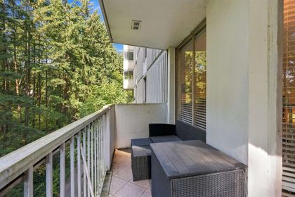 2024-fullerton-avenue-pemberton-nv-north-vancouver-27 at 403 - 2024 Fullerton Avenue, Pemberton NV, North Vancouver