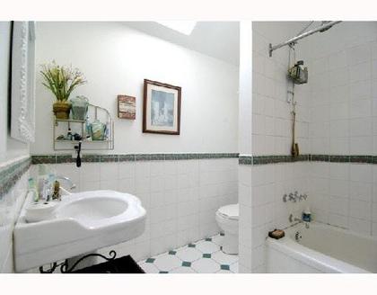 4043-rose4 at 4043 Rose Crescent, Sandy Cove, West Vancouver 4043-rose4 at 4043 Rose Crescent, Sandy Cove, West Vancouver