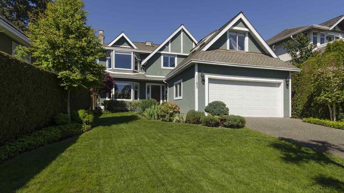 1185 Jefferson Avenue, Ambleside, West Vancouver  by Farshad Zandi - Personal Real Estate Corp. 1185 Jefferson Avenue, Ambleside, West Vancouver