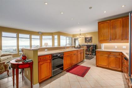 880-Farmleigh4 at 880 Farmleigh Road, British Properties, West Vancouver 880-Farmleigh4 at 880 Farmleigh Road, British Properties, West Vancouver