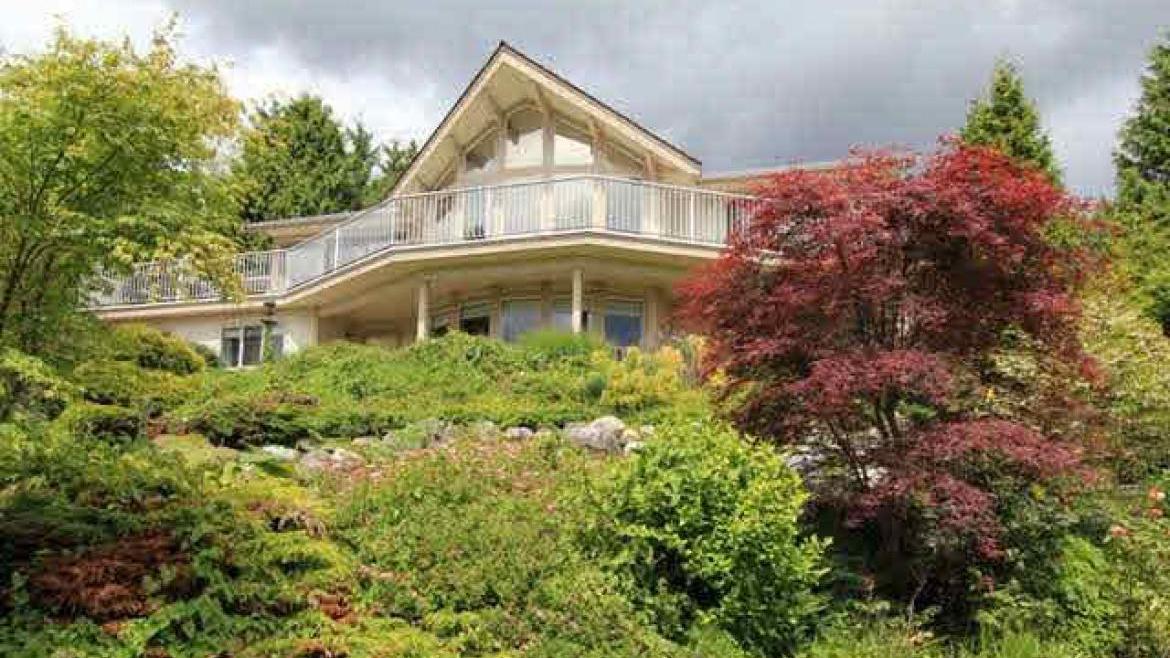 1975 Russet Way, Queens, West Vancouver  by Farshad Zandi - Personal Real Estate Corp. 1975 Russet Way, Queens, West Vancouver