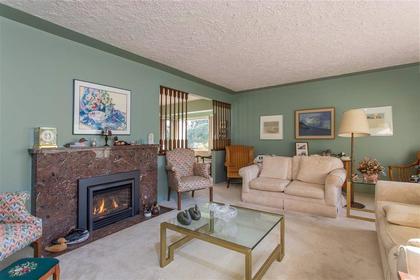 1650-19th-Street1 at 1650 19th Street, Ambleside, West Vancouver 1650-19th-Street1 at 1650 19th Street, Ambleside, West Vancouver