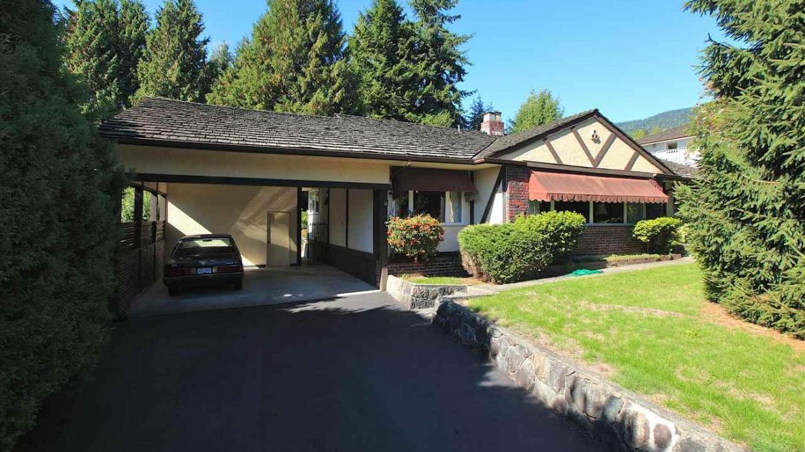 1811 St. Denis Road, Ambleside, West Vancouver  by Farshad Zandi - Personal Real Estate Corp. 1811 St. Denis Road, Ambleside, West Vancouver