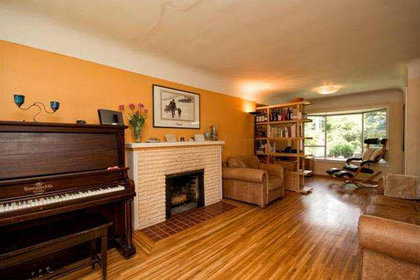 2836-WOODBINE-DRIVE1 at 2836 Woodbine Drive, Edgemont, North Vancouver 2836-WOODBINE-DRIVE1 at 2836 Woodbine Drive, Edgemont, North Vancouver