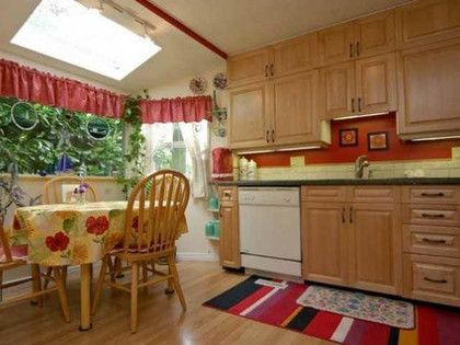 319-E-18TH-STREET3 at 319 East 18th Street, Central Lonsdale, North Vancouver 319-E-18TH-STREET3 at 319 East 18th Street, Central Lonsdale, North Vancouver