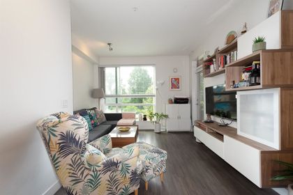 719-w-3rd-street-harbourside-north-vancouver-05 at 312 - 719 W 3rd Street, Harbourside, North Vancouver 719-w-3rd-street-harbourside-north-vancouver-05 at 312 - 719 W 3rd Street, Harbourside, North Vancouver