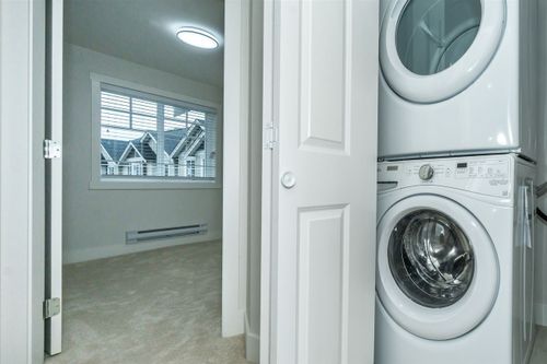 6741_l3227e55a_laundry at 185 - 13898 64 Avenue, Sullivan Station, Surrey 6741_l3227e55a_laundry at 185 - 13898 64 Avenue, Sullivan Station, Surrey