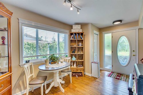 6741_262296603_15_eac73409 at 33493 Rainbow Avenue, Central Abbotsford, Abbotsford 6741_262296603_15_eac73409 at 33493 Rainbow Avenue, Central Abbotsford, Abbotsford