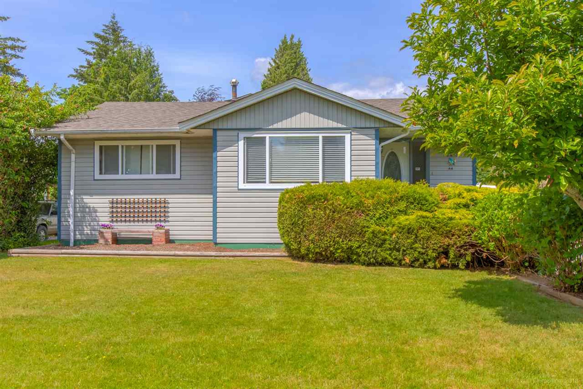 33493 Rainbow Avenue, Central Abbotsford, Abbotsford photo number 1 33493 Rainbow Avenue, Central Abbotsford, Abbotsford photo number 1
