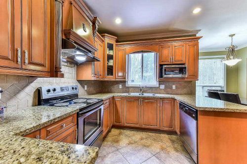 6741_262544319_5_d5266b33 at 7557 143b Street, East Newton, Surrey 6741_262544319_5_d5266b33 at 7557 143b Street, East Newton, Surrey