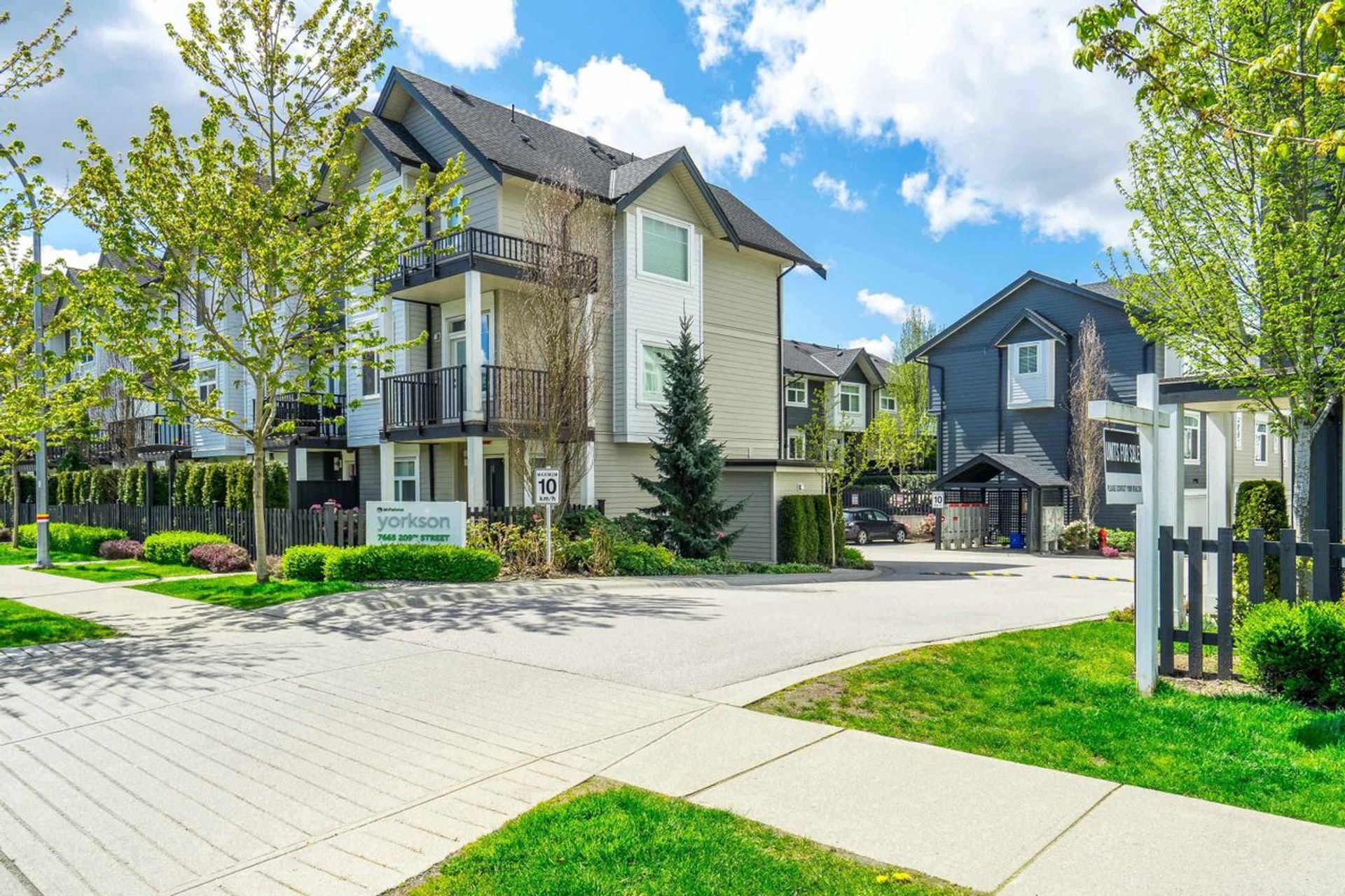 18 - 7665 209 Street, Langley City, Langley photo number 1 18 - 7665 209 Street, Langley City, Langley photo number 1