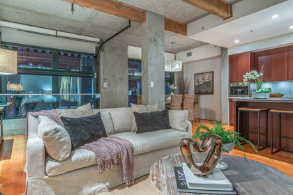 02 at 303 - 1180 Homer Street, Yaletown, Vancouver West