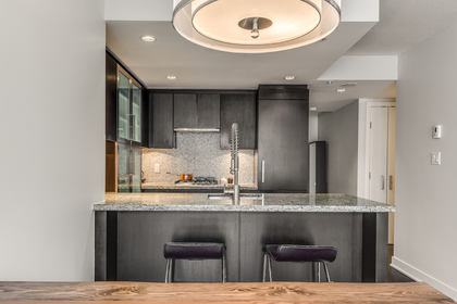 Kitchen at 1001 - 1055 Richards Street, Yaletown, Vancouver West
