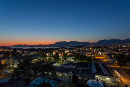 mls-21 at 1102 - 2201 Pine Street, Fairview VW, Vancouver West