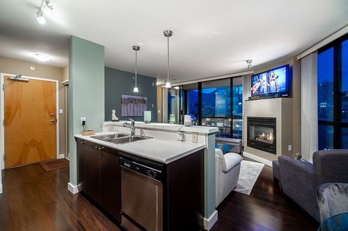 124-w-1st-street-lower-lonsdale-north-vancouver-14 at 1001 - 124 W 1st Street, Lower Lonsdale, North Vancouver