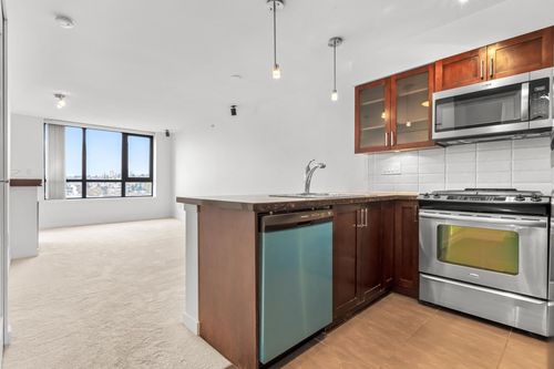 1-renaissance-square-quay-new-westminster-03 at 1806 - 1 Renaissance Square, Quay, New Westminster