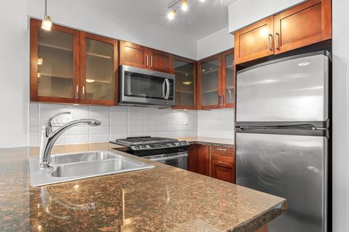 1-renaissance-square-quay-new-westminster-04 at 1806 - 1 Renaissance Square, Quay, New Westminster