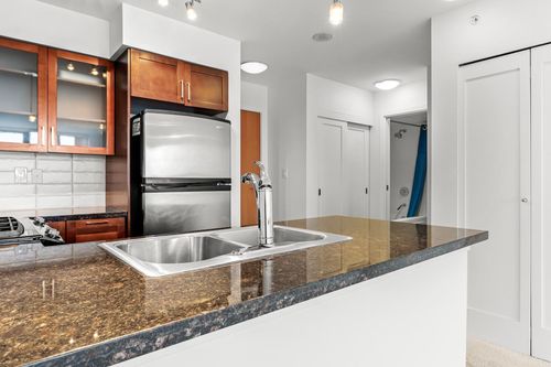 1-renaissance-square-quay-new-westminster-08 at 1806 - 1 Renaissance Square, Quay, New Westminster