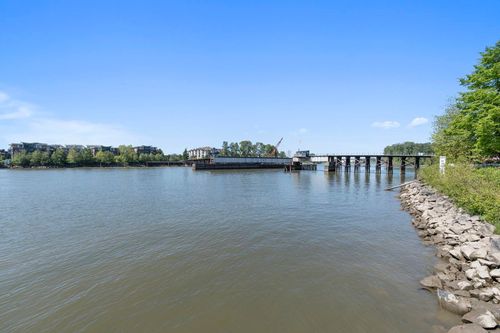 1-renaissance-square-quay-new-westminster-29 at 1806 - 1 Renaissance Square, Quay, New Westminster