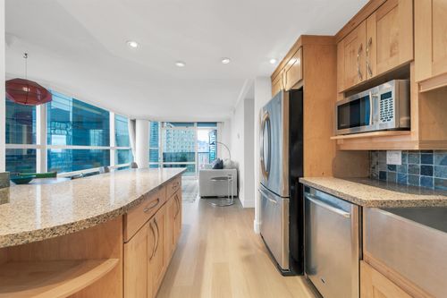 1050-burrard-street-downtown-vw-vancouver-west-16 at 2103 - 1050 Burrard Street, Downtown VW, Vancouver West