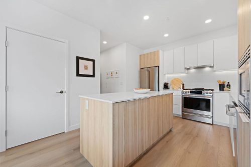 2450-garden-drive-grandview-woodland-vancouver-east-08 at 504 - 2450 Garden Drive, Grandview Woodland, Vancouver East