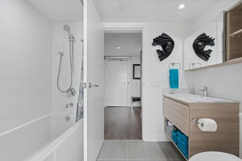 988-quayside-drive-quay-new-westminster-21 at 1901 - 988 Quayside Drive, Quay, New Westminster