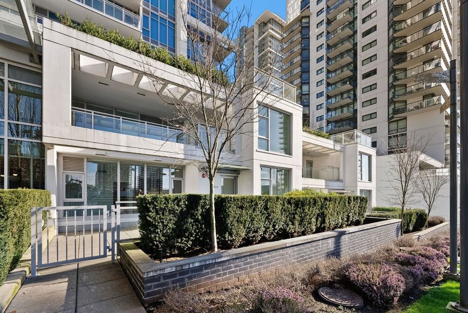 TH02 - 2288 Alpha Avenue, Brentwood Park, Burnaby North 