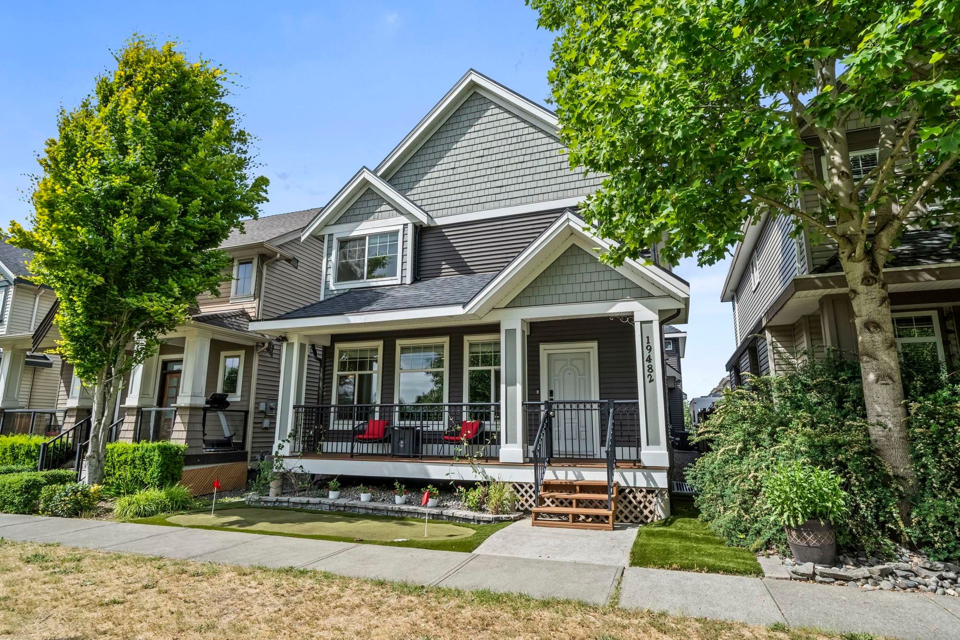 19482 71 Avenue, Clayton, Cloverdale 