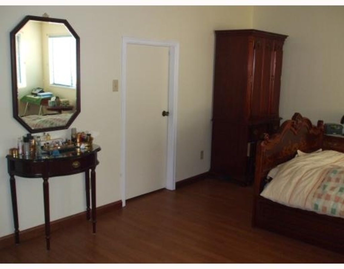 Master Bedroom at 727 Ebert Ave, Coquitlam West, Coquitlam
