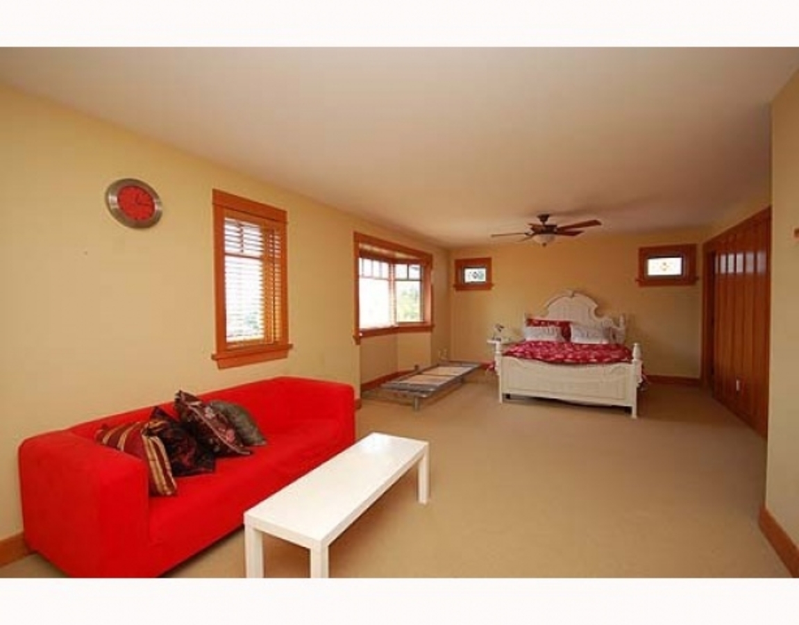 V802792_501_15.jpg at 2082 Lorraine Ave, Coquitlam West, Coquitlam