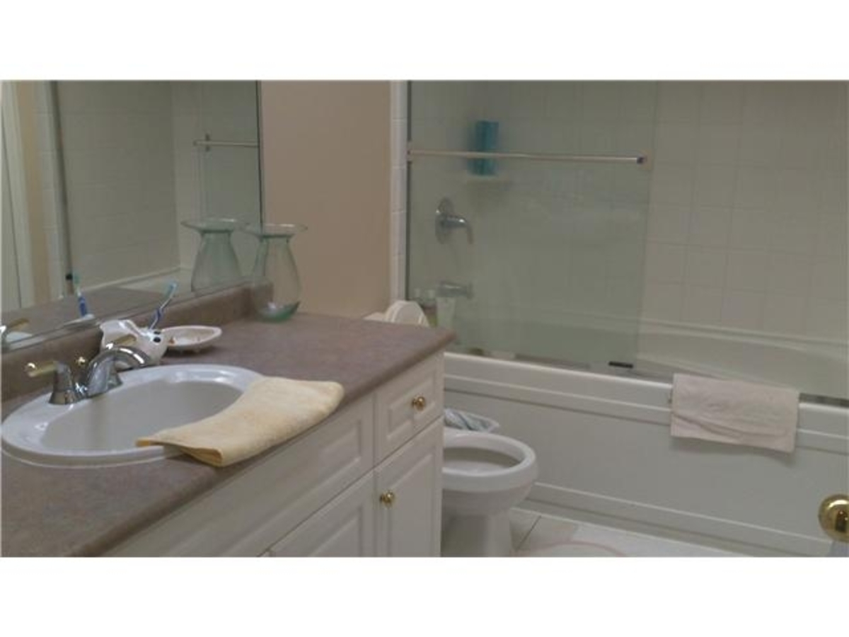 V848516_701_12.jpg at 404 - 1185 Pacific St, Coquitlam Center, Coquitlam
