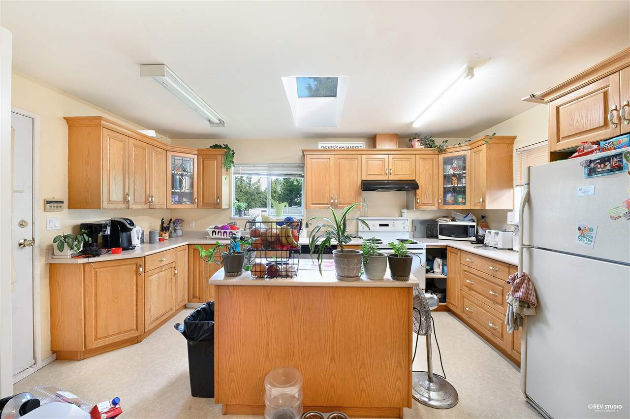 575-ebert-avenue-coquitlam-west-coquitlam-07 at 575 Ebert Avenue, Coquitlam West, Coquitlam