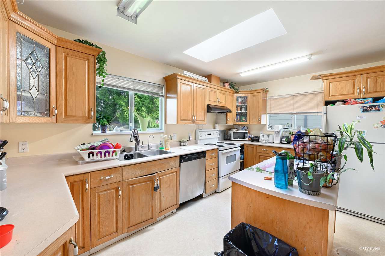 575-ebert-avenue-coquitlam-west-coquitlam-09 at 575 Ebert Avenue, Coquitlam West, Coquitlam