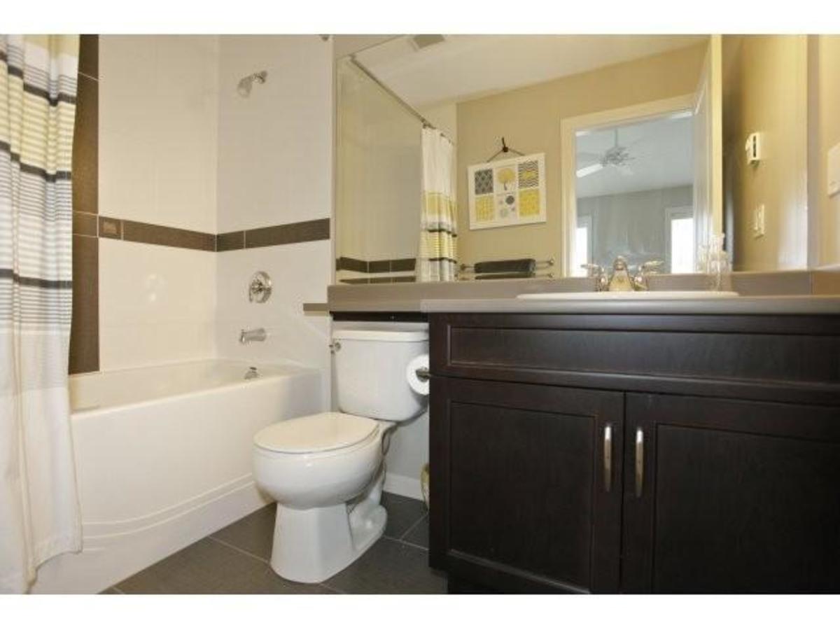 711 at 20865 71B Ave, Willoughby Heights, Langley