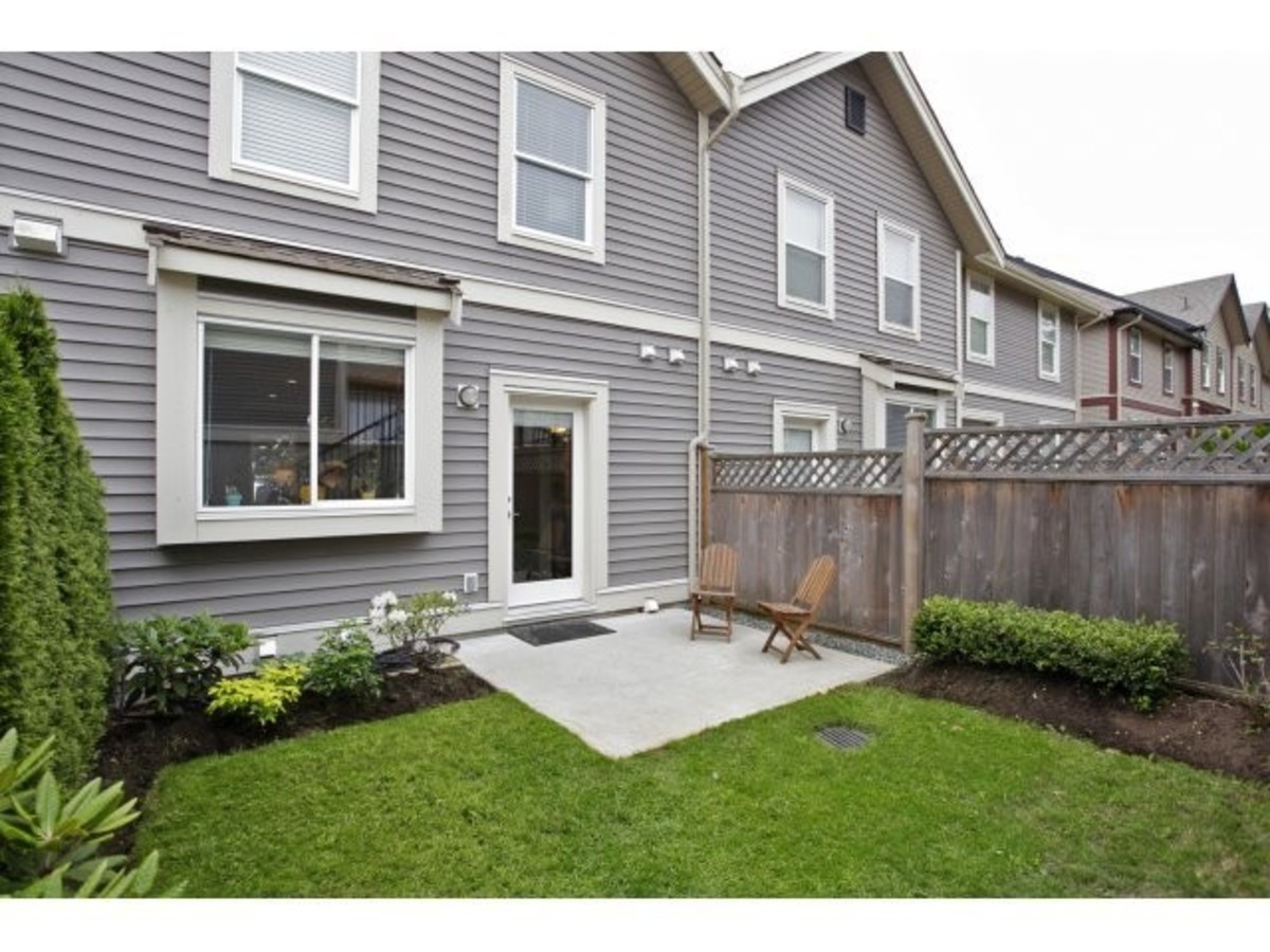 717 at 20865 71B Ave, Willoughby Heights, Langley