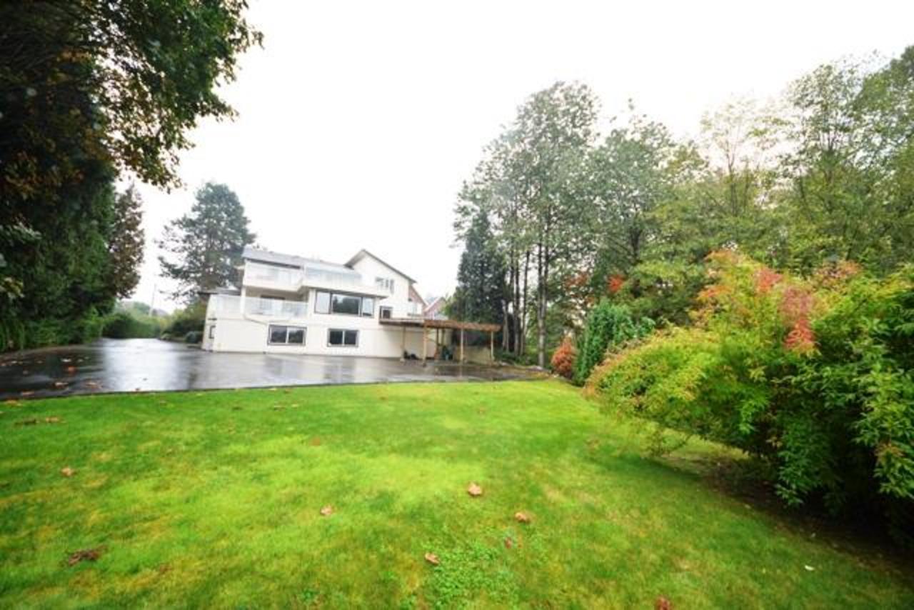 sback at 15685 112th Ave