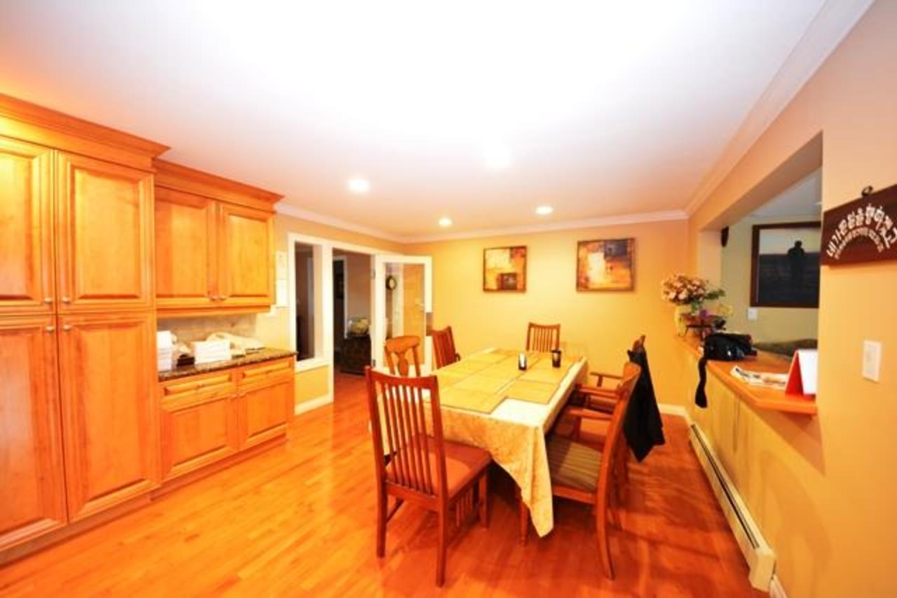 Dining at 15685 112th Ave