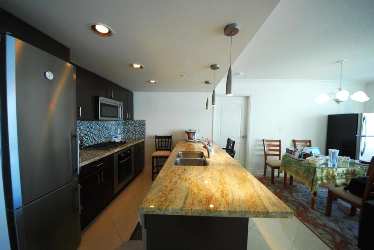 Ekitchen at 709 - 133 E Esplanade Ave, Lower Lonsdale, North Vancouver