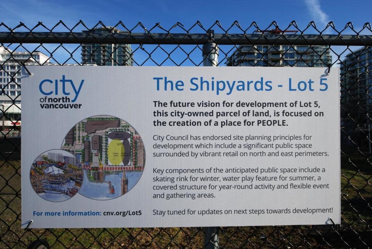 em at 709 - 133 E Esplanade Ave, Lower Lonsdale, North Vancouver