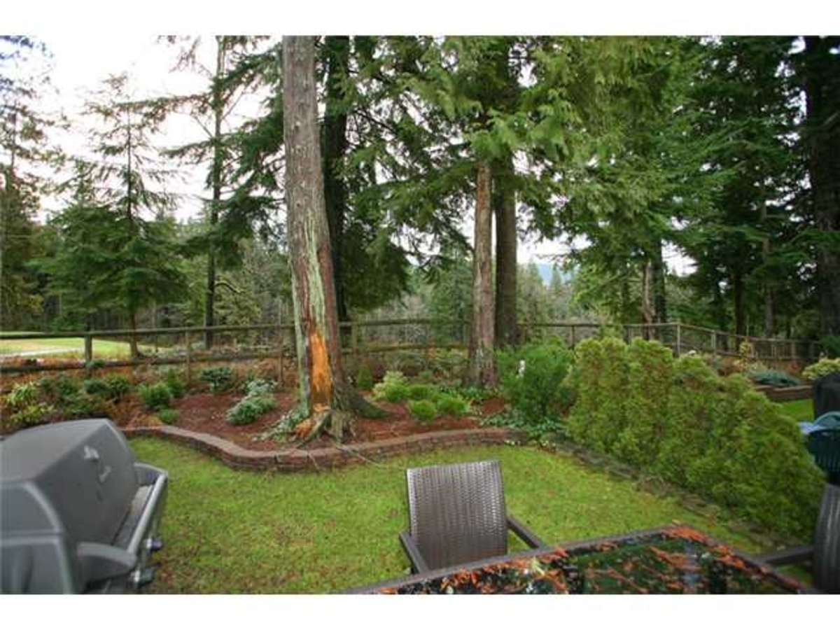 V864428_901_75.jpg at 3311 Chartwell Grove, Westwood Plateau, Coquitlam