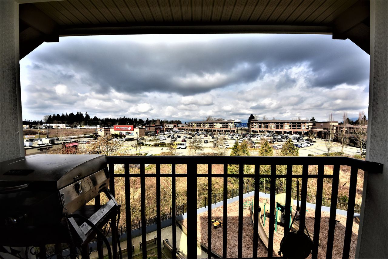 13 at D406 - 8929 202st, Walnut Grove, Langley