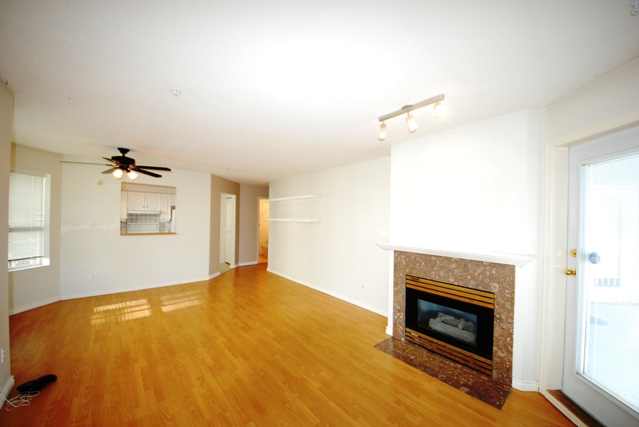 3.jpg at 409 - 13939 Laurel Dr, Whalley, Surrey