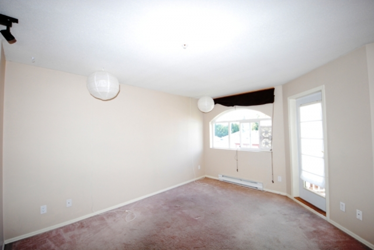 5.jpg at 409 - 13939 Laurel Dr, Whalley, Surrey