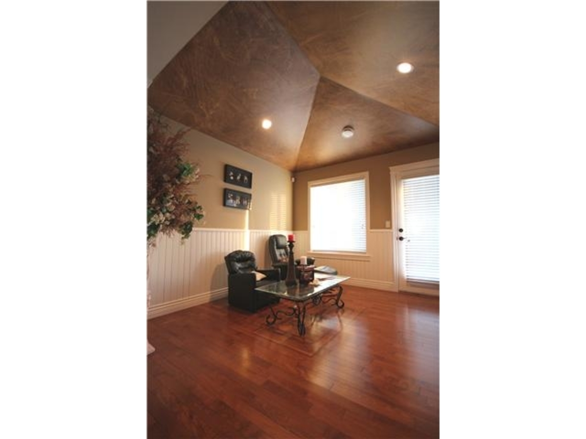 V867597_801_22.jpg at 936 Madore, Coquitlam West, Coquitlam