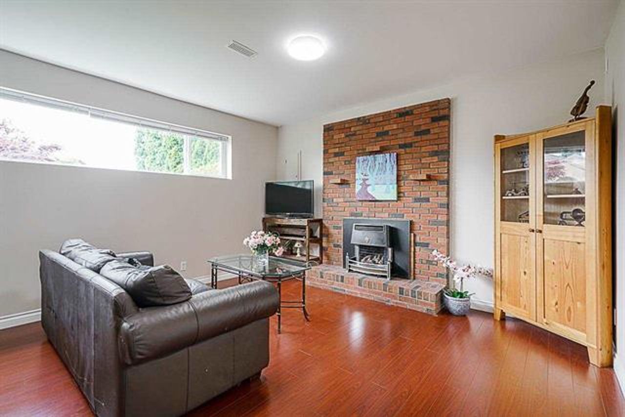 3e22245e-65b0-4c94-bfa8-ffe698e4158e at 1715 King Albert Avenue, Central Coquitlam, Coquitlam