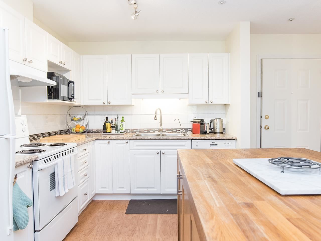9688-148-street-guildford-north-surrey-09 at 306 - 9688 148 Street, Guildford, North Surrey