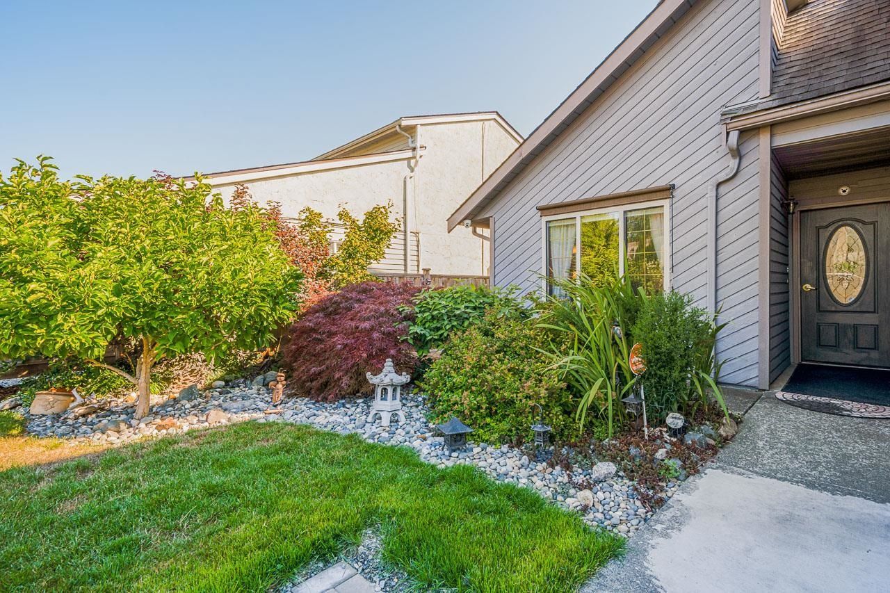 6046-194a-street-cloverdale-bc-cloverdale-02 at 6046 194a Street, Cloverdale BC, Cloverdale