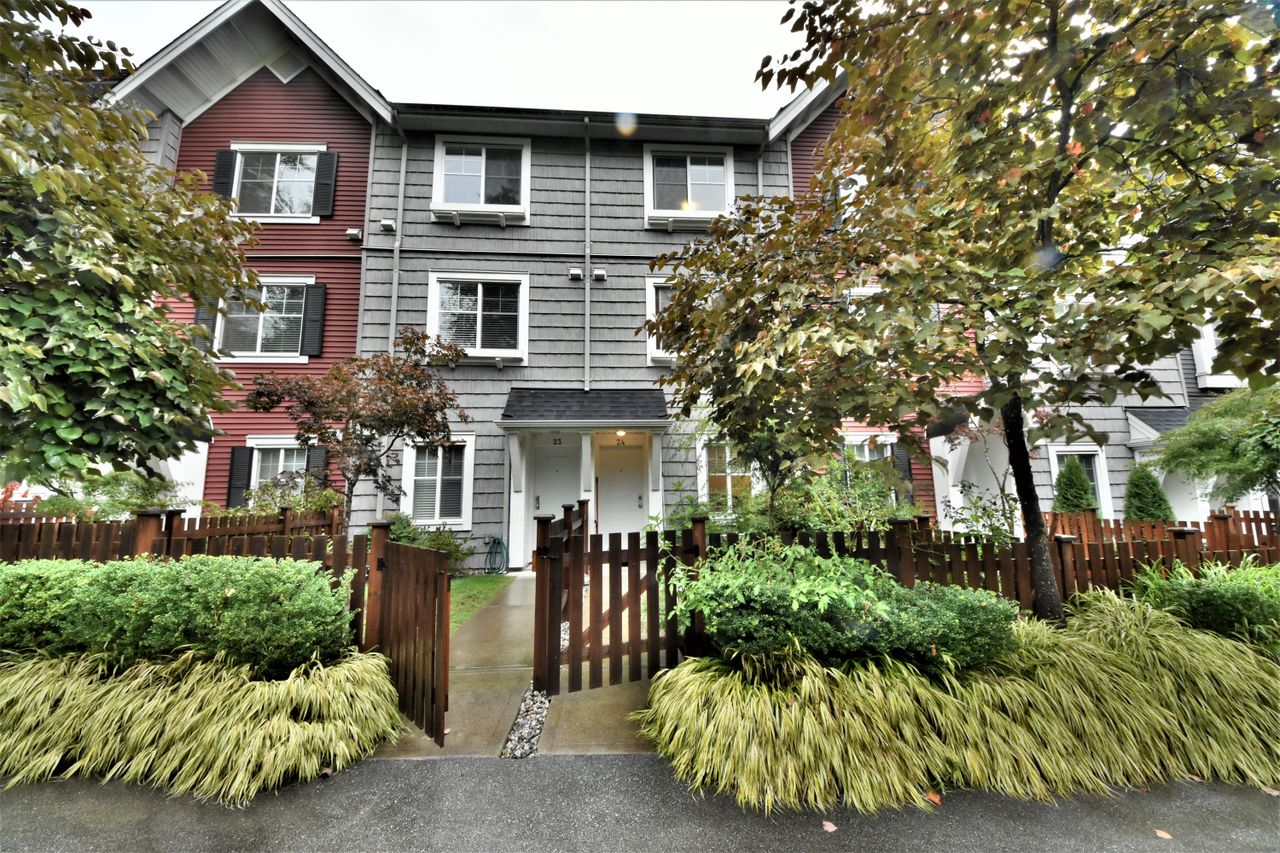 o at 24 - 19128 65 Avenue, Cloverdale BC, Cloverdale